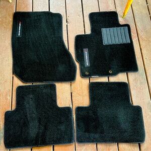 Mitsubishi RVR mats